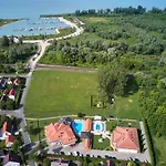 Szálloda Plattensee Vonyarcvashegy
