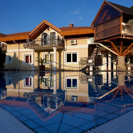 Hotel Plattensee Vonyarcvashegy