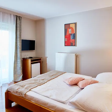 Plattensee Hotel Vonyarcvashegy