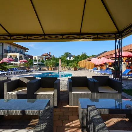 巴拉顿湖别墅酒店 沃尼奥尔茨沃什海吉