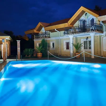 Plattensee Hotel 3*