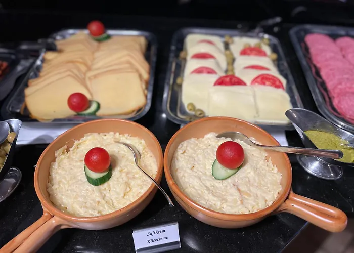 巴拉顿湖别墅酒店 酒店 3*