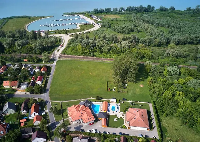 Otel Plattensee Vonyarcvashegy